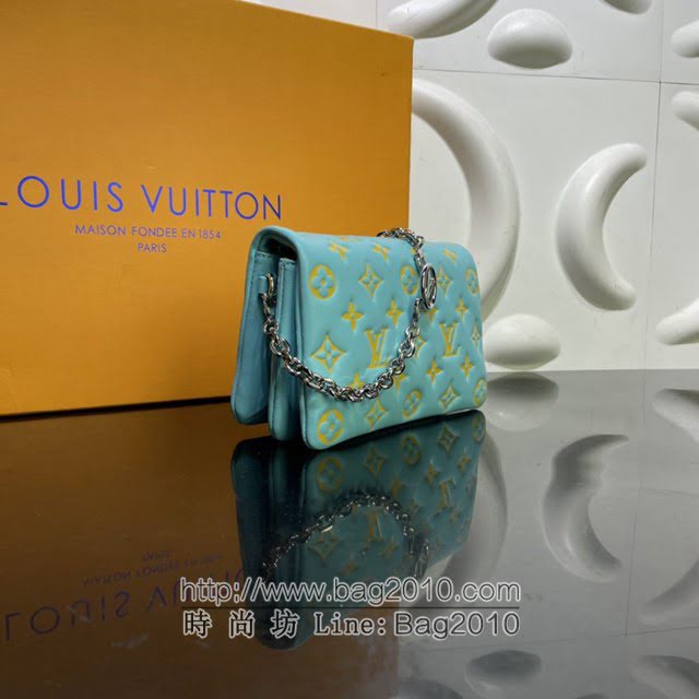 Louis Vuitton新款女包 M80744 路易威登Pochette Coussin链条包 Monogram压纹绵羊皮LV小挎包  ydh4168